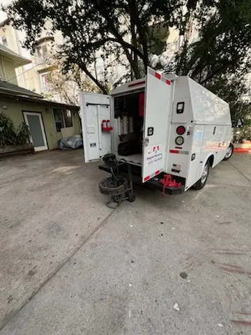 Magnet Plumbing service vehicle on-site for Water Heater Repair in Country Club of Mount Dora